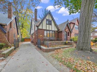 5109 Yorkshire Rd, Detroit, MI 48224