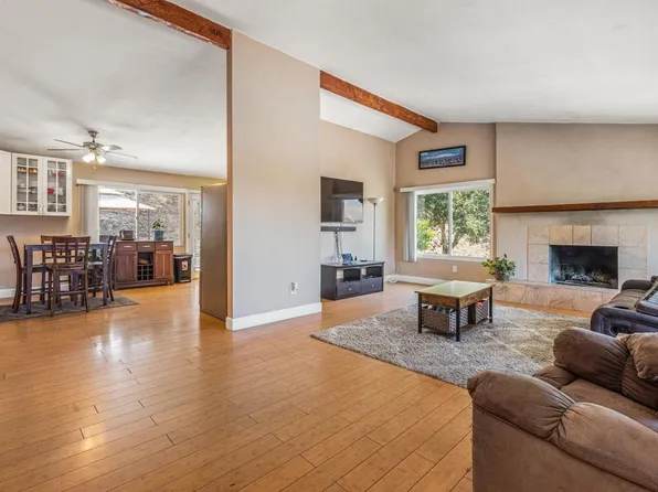 115 Brett Pl, Escondido, CA 92027