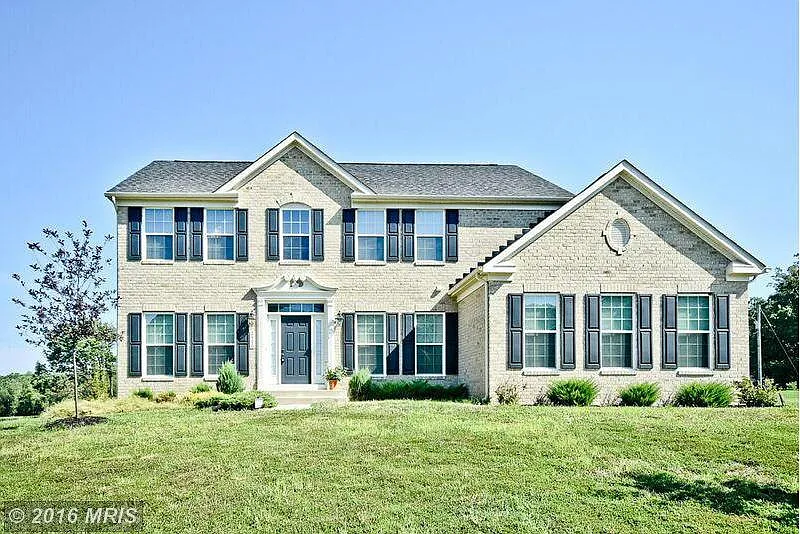 2400 Washington Overlook Dr photo 1
