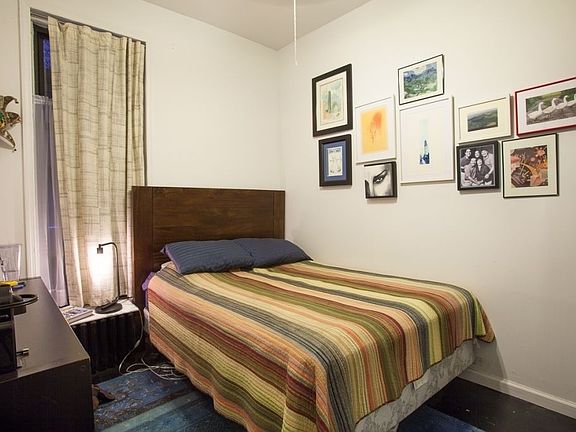 3rd image of 55 Clifton Pl APT 1