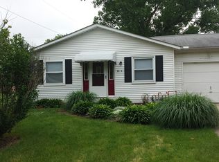 93 Meadows Dr #A, Painesville, OH 44077