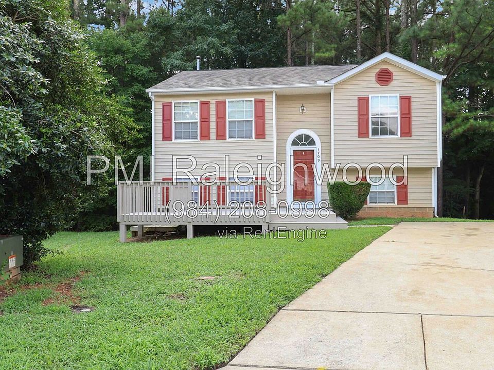 1st image of 1709 Calypso Ct