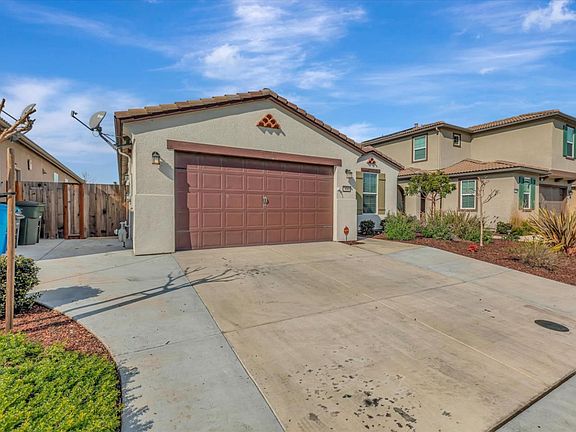 4th image of 430 Alicante Dr
