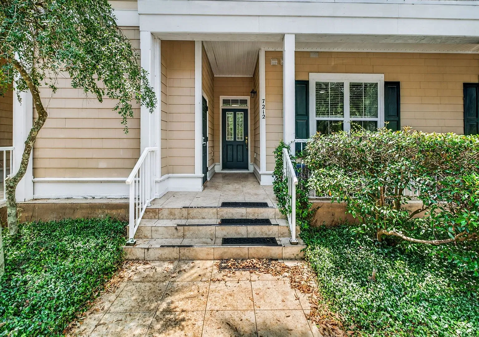 Modern Comfort in the Heart of Johns Island — Photo 3