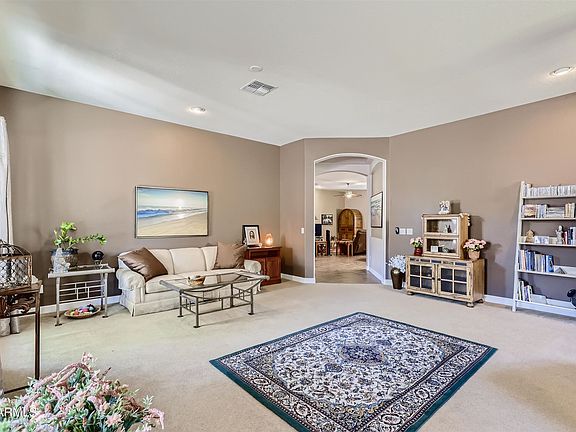 3rd image of 3222 W Donatello Dr