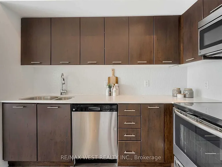 2200 Lake Shore Blvd W #4305 — Photo 18