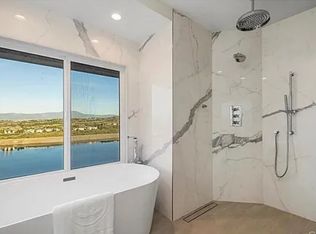 8 Coventry, Newport Beach, CA 92660