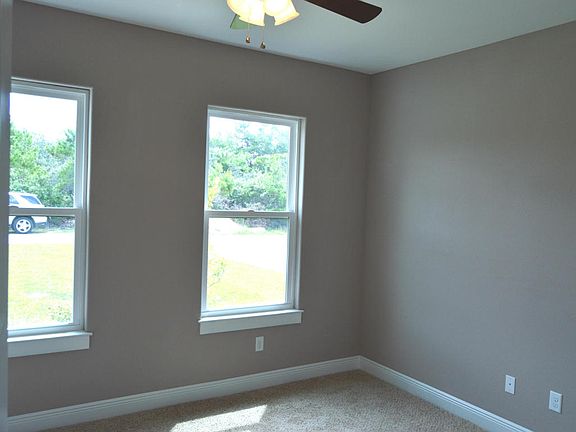 3rd image of 321 Derondo St