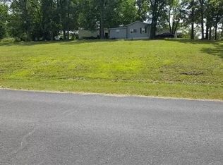 Cedar St, Warsaw, MO 65355