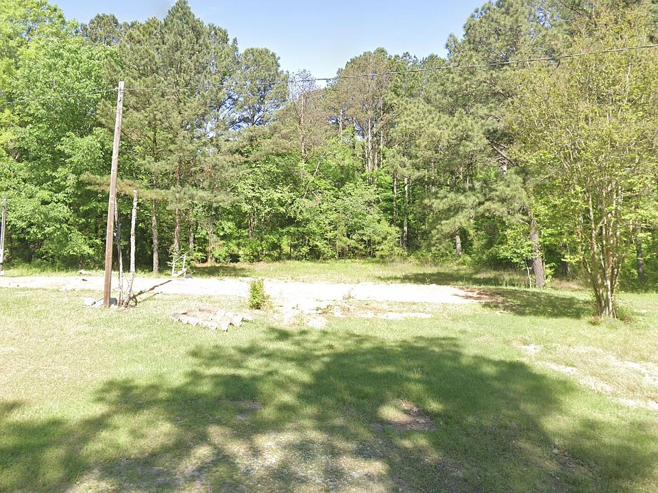 2nd image of 126 Branson Ln