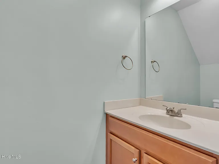 409 Sullivan Loop Rd — Photo 6