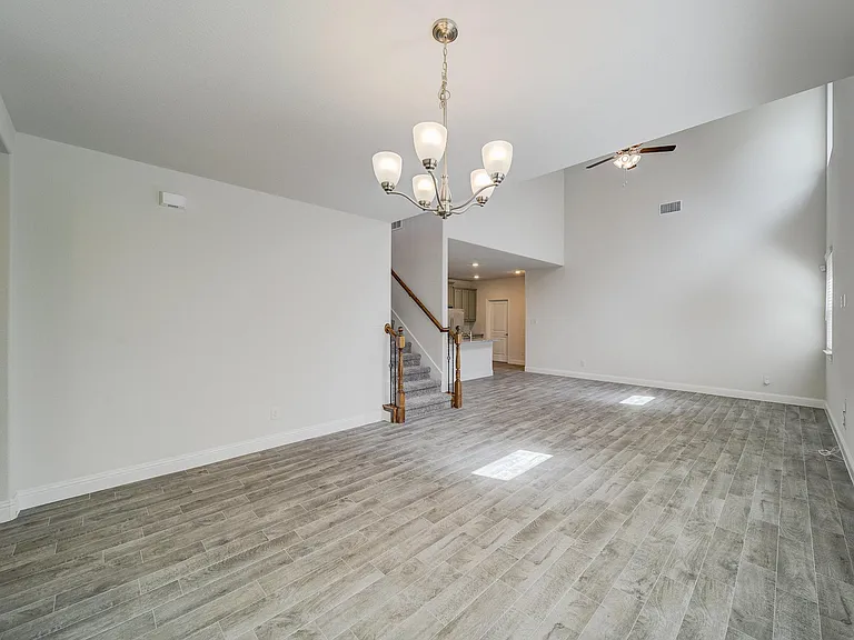 6009 Dandelion Dr — Photo 9