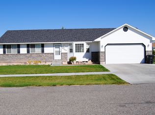 4323 E Birchwood Cir, Ammon, ID 83406