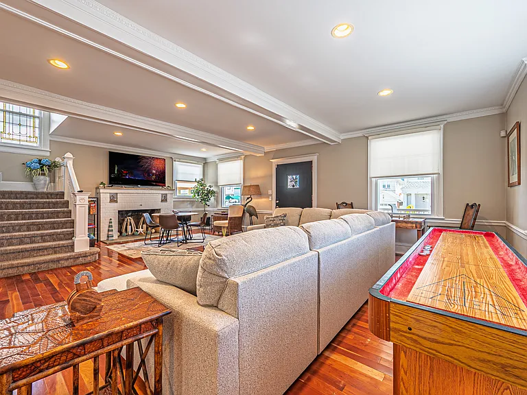128 Ridgeway Ave — Photo 12
