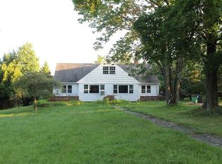225 Schunnemunk Rd, Highland Mills, NY 10930
