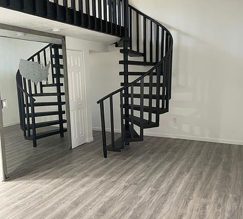 3rd image of 2122 Bradford St APT 525