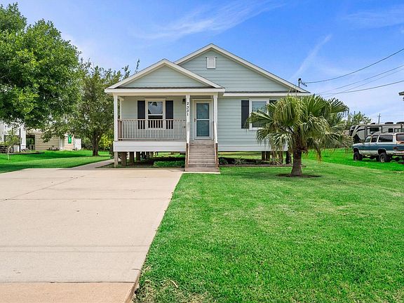 3rd image of 2331 Rue De Lafitte Dr