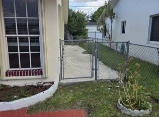 11304 SW 7th St, Miami, FL 33174