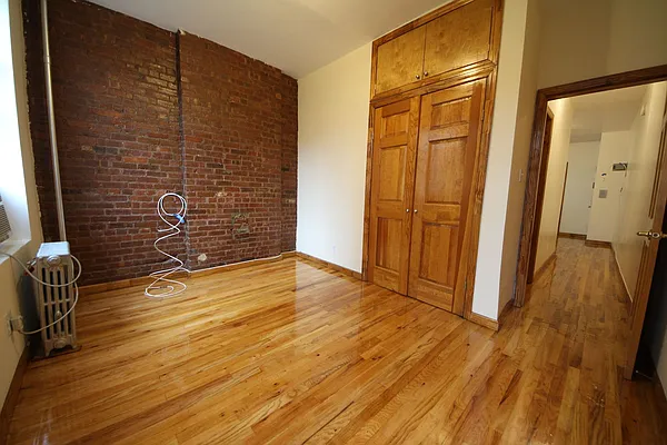 Rented by JR Properties, LTD | media 13