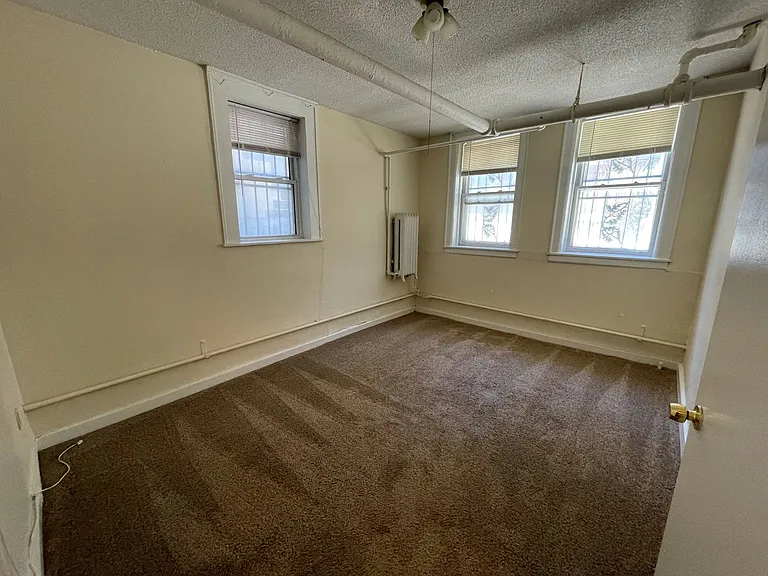 1365 Spruce Pl — Photo 43