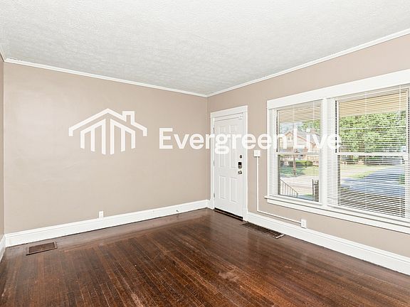 3rd image of 7833 Joseph St
