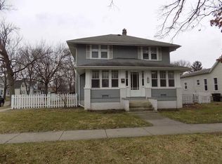 920 Bower St, Elkhart, IN 46514