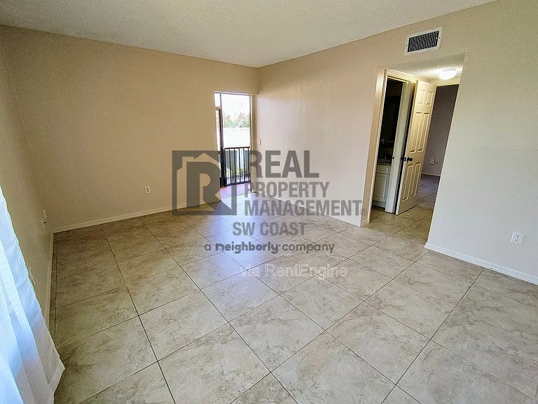 12471 McGregor Blvd #10-1 — Photo 17