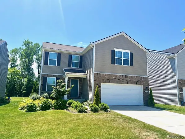 9568 S Nature View Ln, Ypsilanti, MI 48197