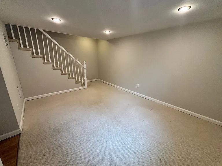 2705 Fort Dr — Photo 19