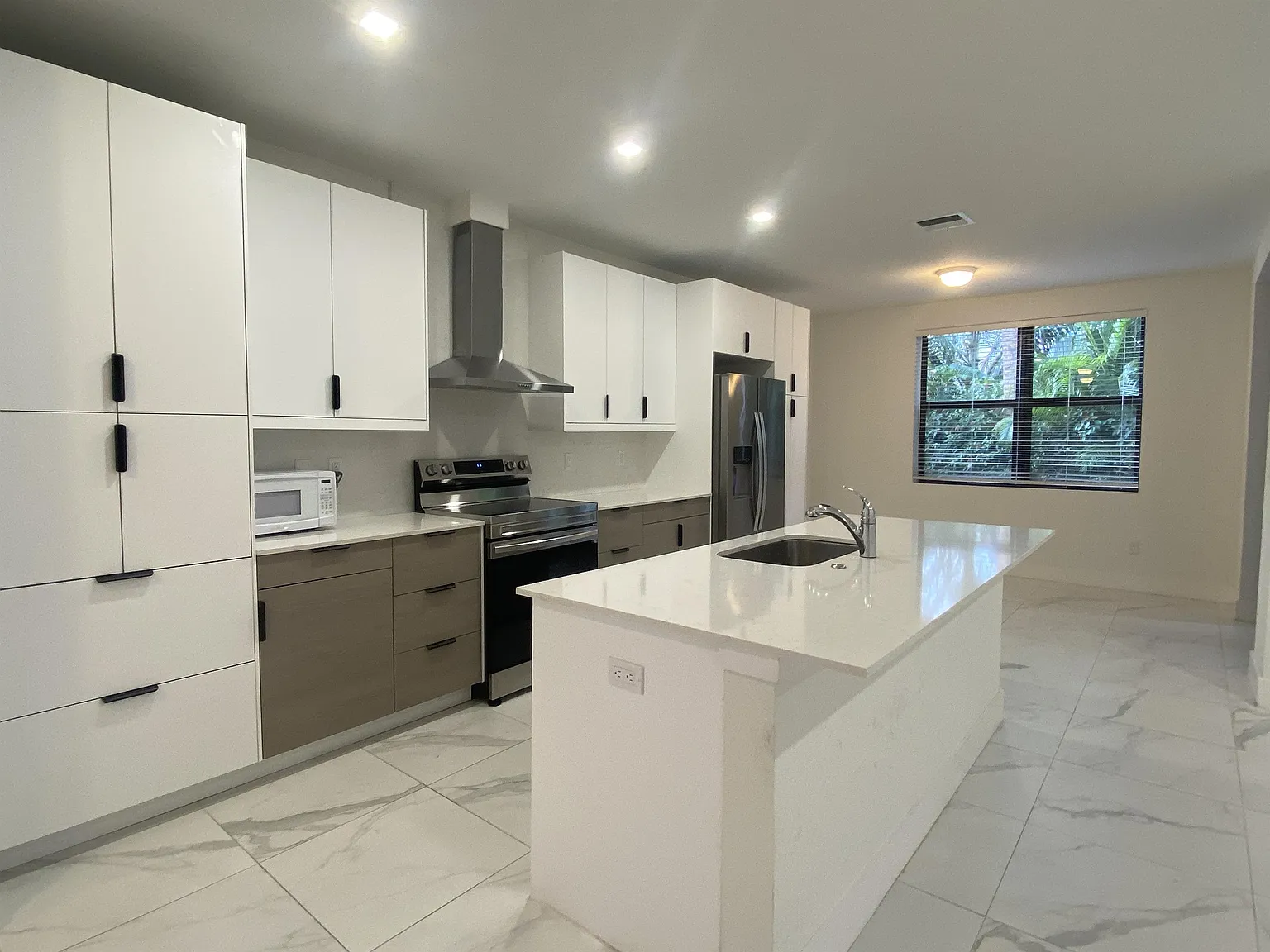 383 Bella Sol Way - 1 — Photo 3