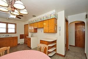 3rd image of 1518 Marion Ave