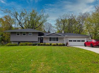 19483 Lunn Rd, Strongsville, OH 44149