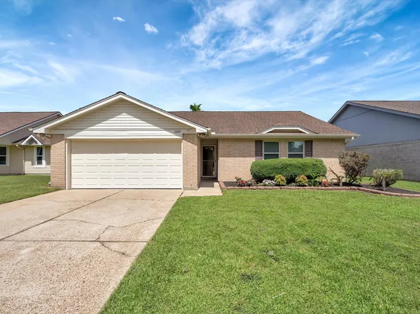 109 Country Ln, League City, TX 77573