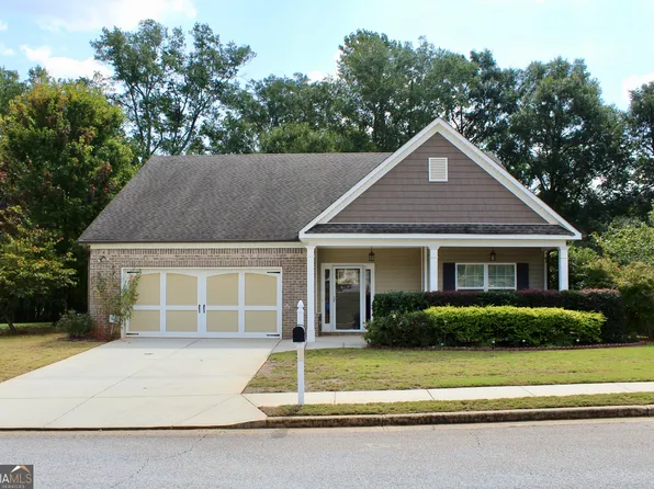 855 Ideal Pl, Winder, GA 30680