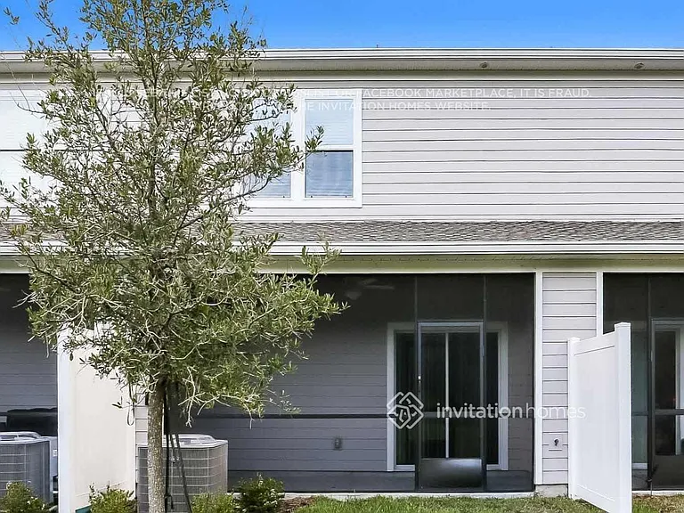 13274 Shore Grass Dr — Photo 18