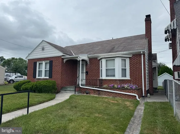 216 Lumber St, Littlestown, PA 17340