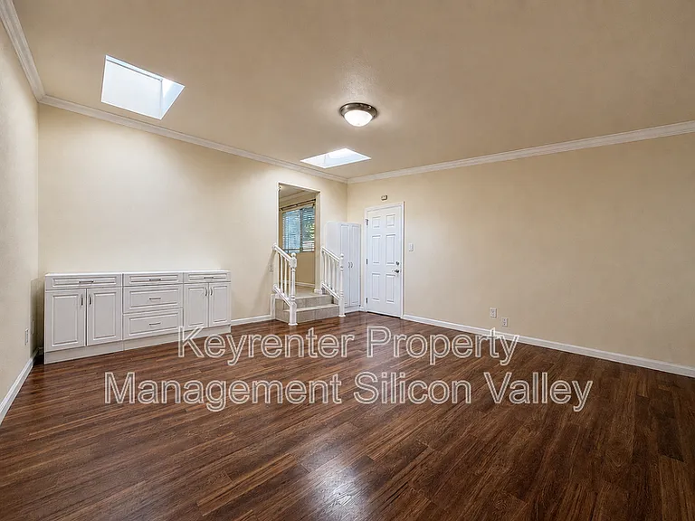 656 Curtner Ave — Photo 9