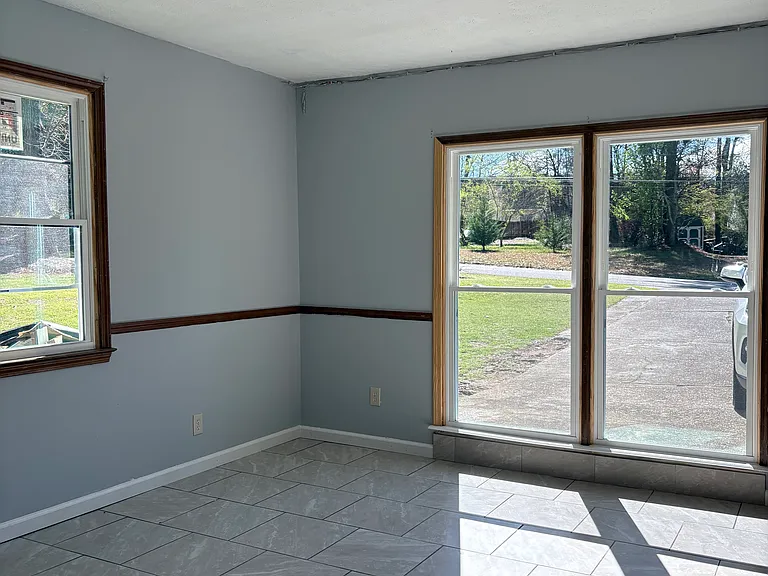 429 Strickland Ct — Photo 11