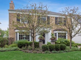 2128 Kenilworth Ave, Wilmette, IL 60091
