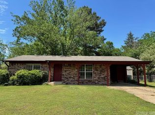 106 King Arthur Ct, Hot Springs, AR 71913