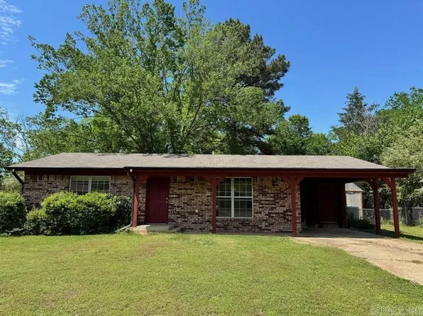 106 King Arthur Ct, Hot Springs, AR 71913