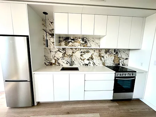 Rented by EXR | media 4