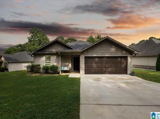 155 Earl Owens Dr, Odenville, AL 35120