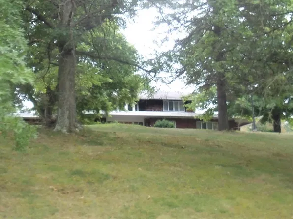 129 Rosewood Dr, Monongahela, PA 15063