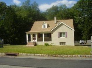 39 Washington Ave, Whippany, NJ 07981