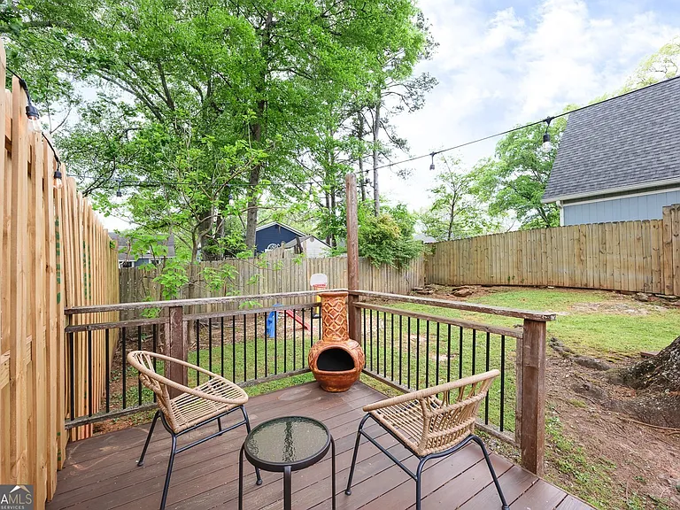 1040 Herndon St NW #B — Photo 29