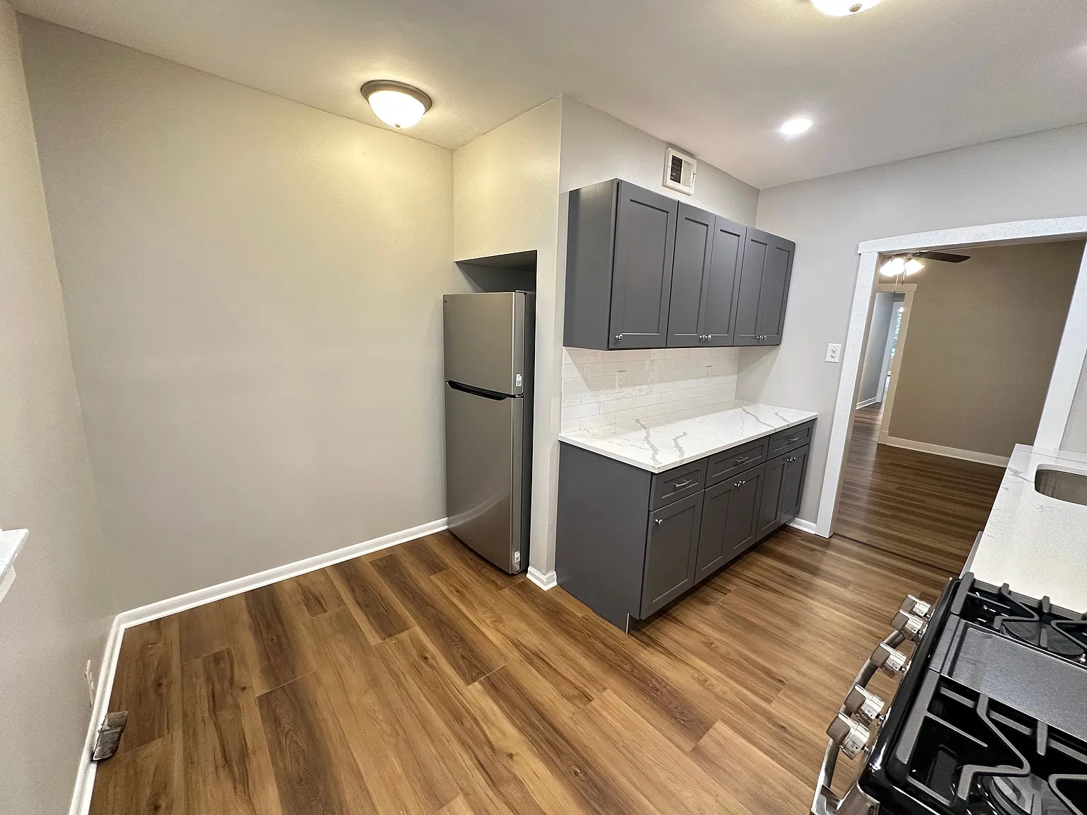 Newly Renovated 3BR/1BA Second-Floor Apartment with Spacious Living Space, Stainless Appliances &... — Photo 4