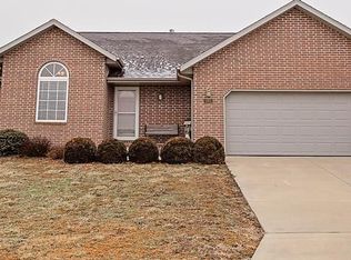 1001 E Melton Rd, Ozark, MO 65721