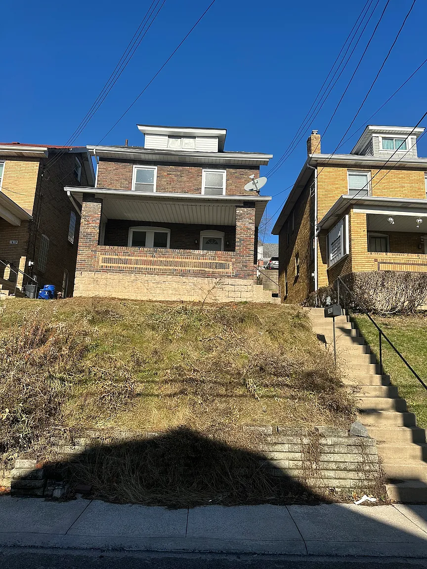 1421 Bellaire Pl photo 1