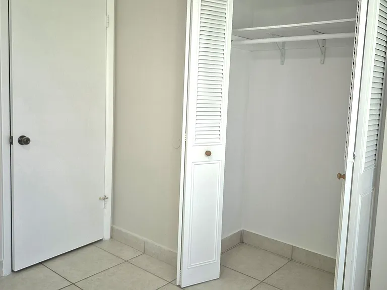 5510 Lakewood Cir S #C — Photo 10